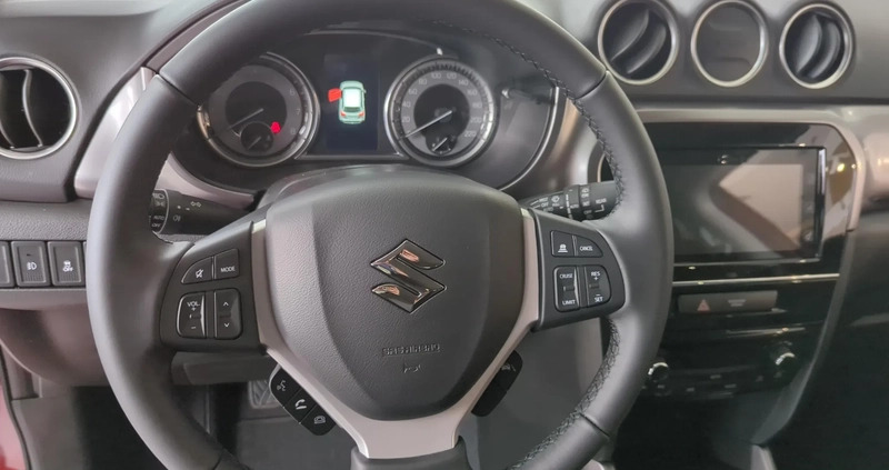 Suzuki Vitara cena 102590 przebieg: 5, rok produkcji 2023 z Trzciel małe 631